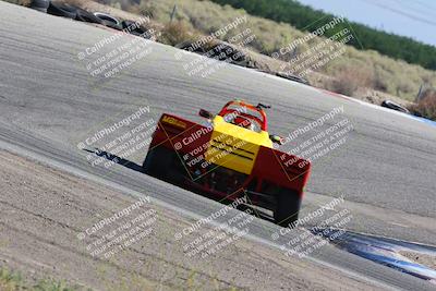 media/Jun-05-2022-CalClub SCCA (Sun) [[19e9bfb4bf]]/Group 3/Qualifying/